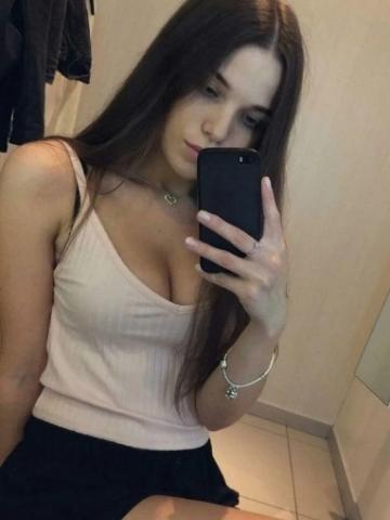 Юна